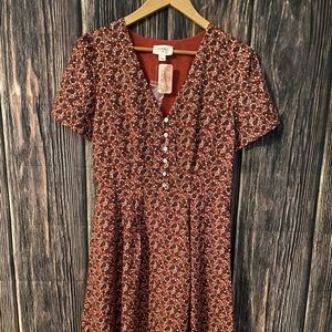 Everly floral midi dress